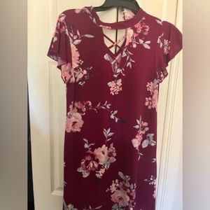 Junior’s Floral Dresss-M